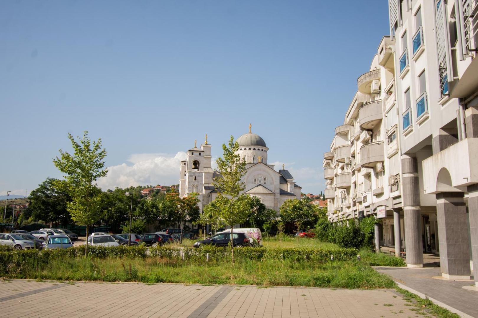 Maxim Compass Apartment Подгорица Екстериор снимка