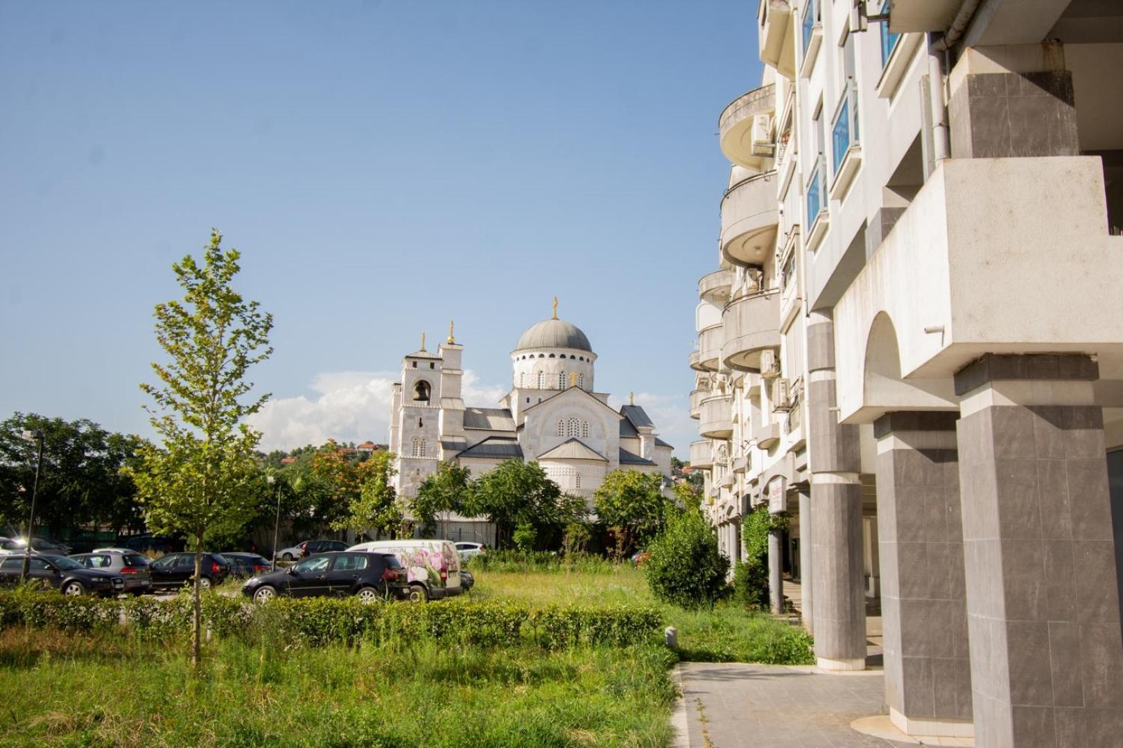 Maxim Compass Apartment Подгорица Екстериор снимка