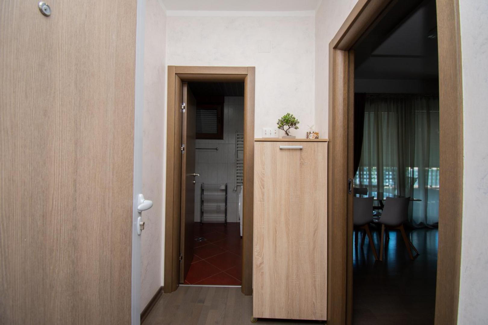Maxim Compass Apartment Подгорица Екстериор снимка